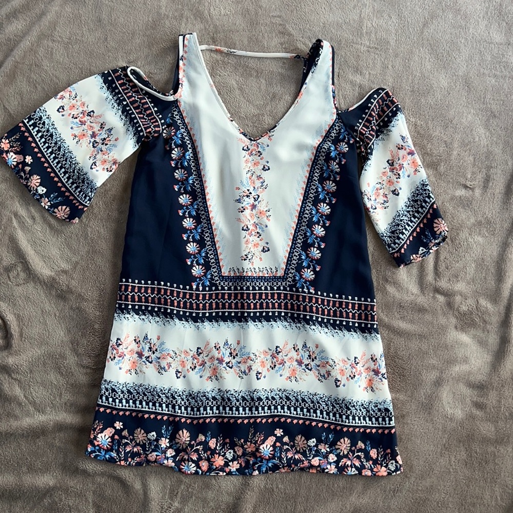 Cut out shoulder dress